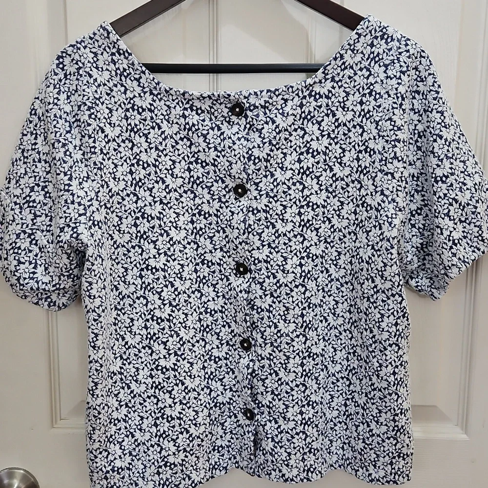 Madewell Blue Embossed Floral Square Neck Top Sz M